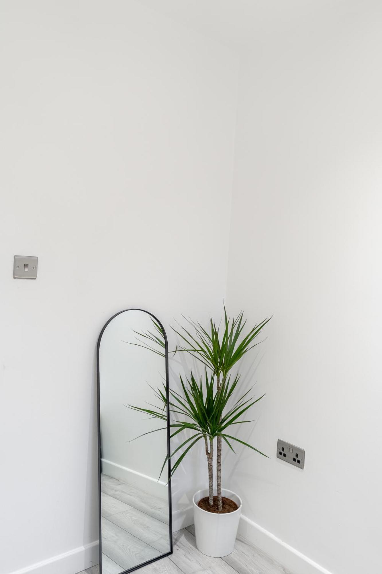 Beautiful Flat Near Central London - Entire Flat - Equipped Kitchen - Private Bathroom Exterior foto