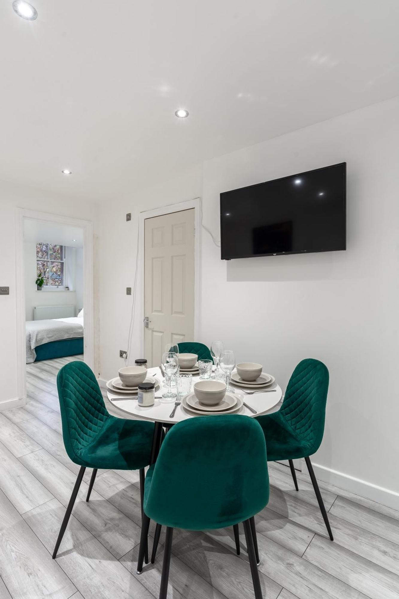 Beautiful Flat Near Central London - Entire Flat - Equipped Kitchen - Private Bathroom Exterior foto