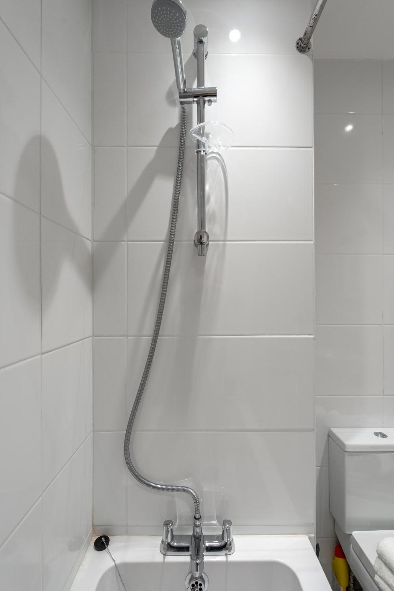 Beautiful Flat Near Central London - Entire Flat - Equipped Kitchen - Private Bathroom Exterior foto