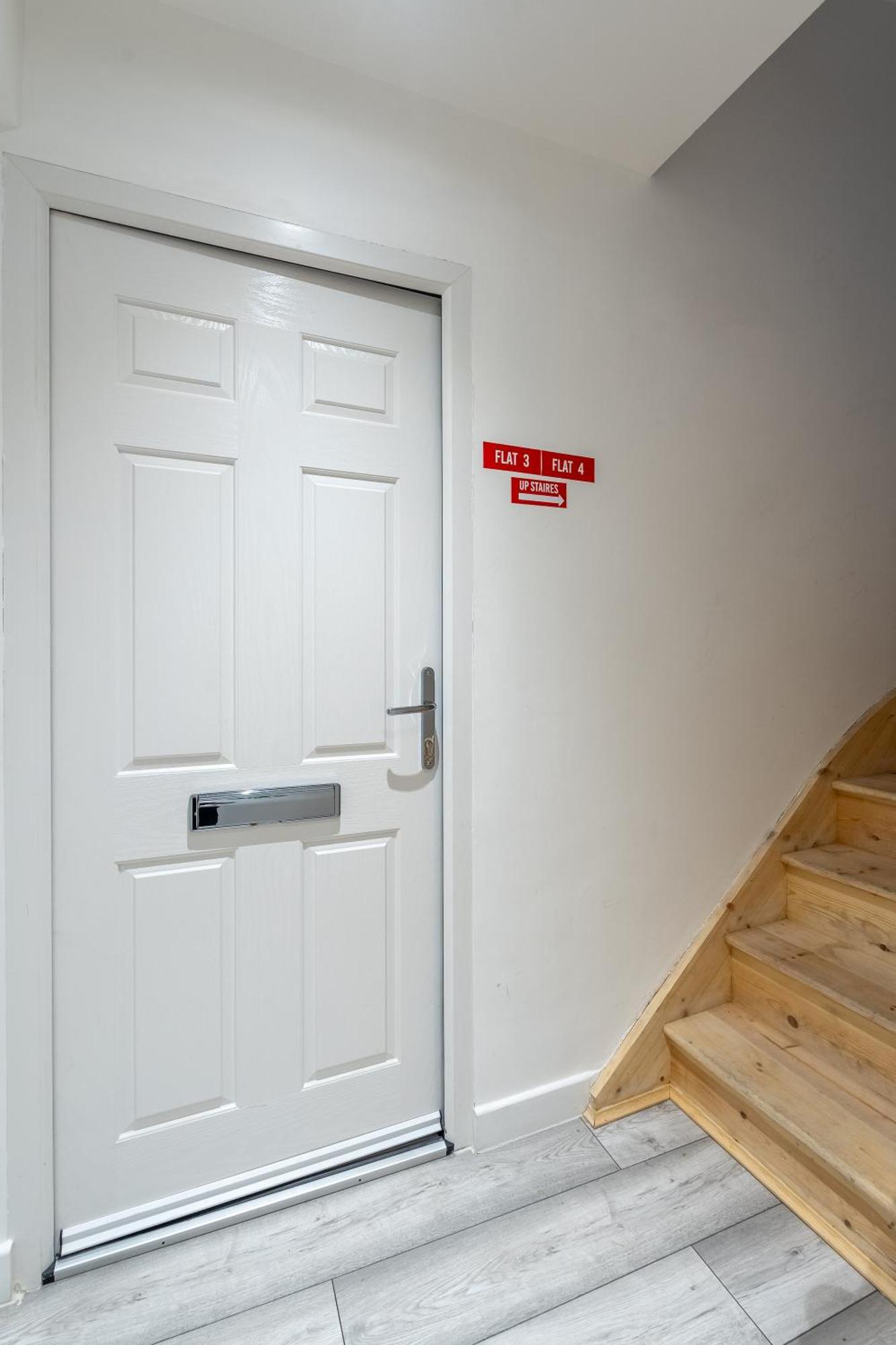 Beautiful Flat Near Central London - Entire Flat - Equipped Kitchen - Private Bathroom Exterior foto