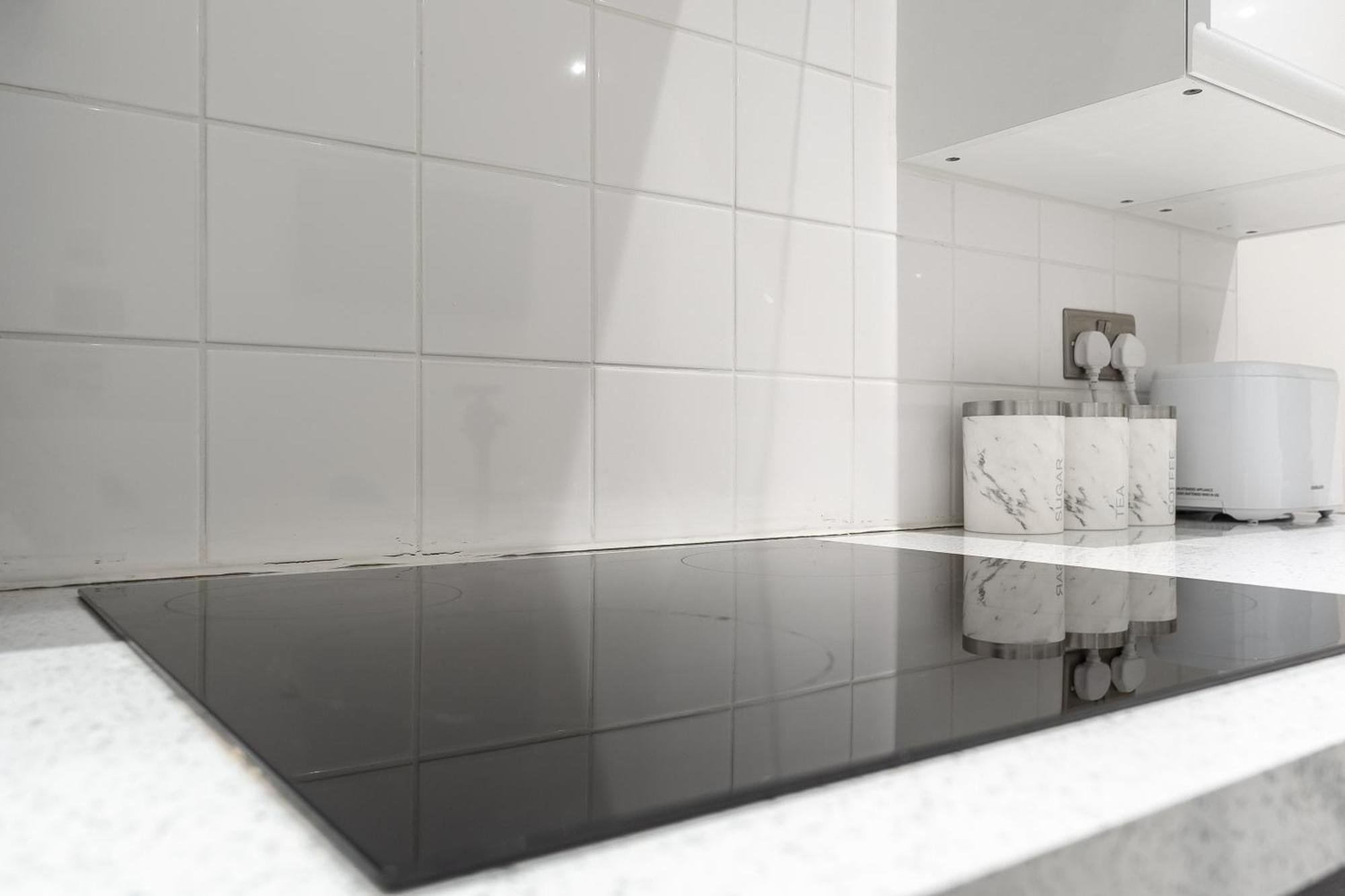 Beautiful Flat Near Central London - Entire Flat - Equipped Kitchen - Private Bathroom Exterior foto