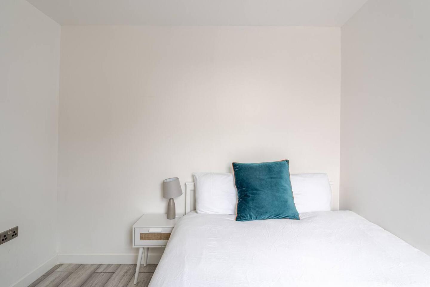 Beautiful Flat Near Central London - Entire Flat - Equipped Kitchen - Private Bathroom Exterior foto